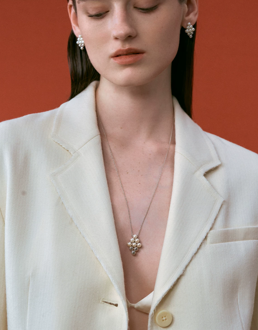 Geometric Diamond Pearl Strand Necklace